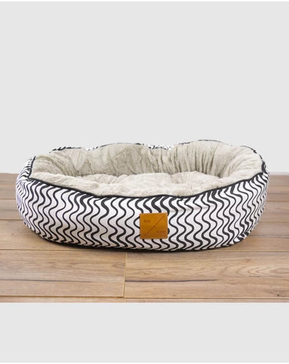 Mog & Bone 4 Seasons Dog Bed Black Wave